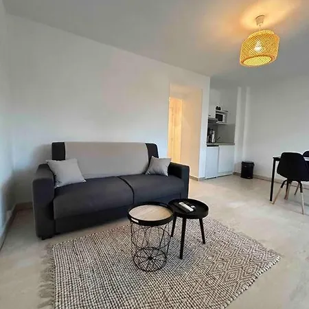 Renove A Deux Pas De La